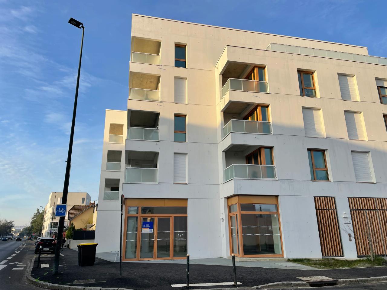Bureau Nantes 120m² Location bureau Nantes Loire-Atlantique OLBUR2529323 1